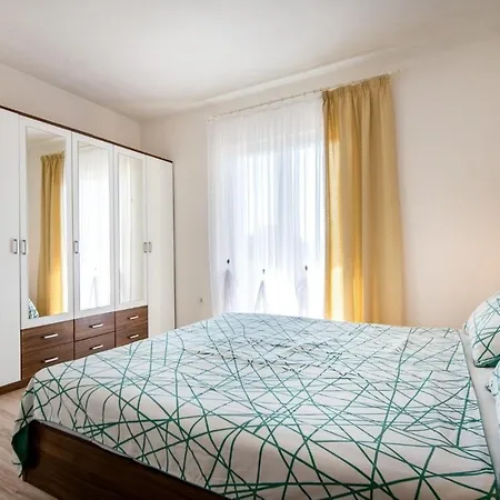 Draga Apartment *